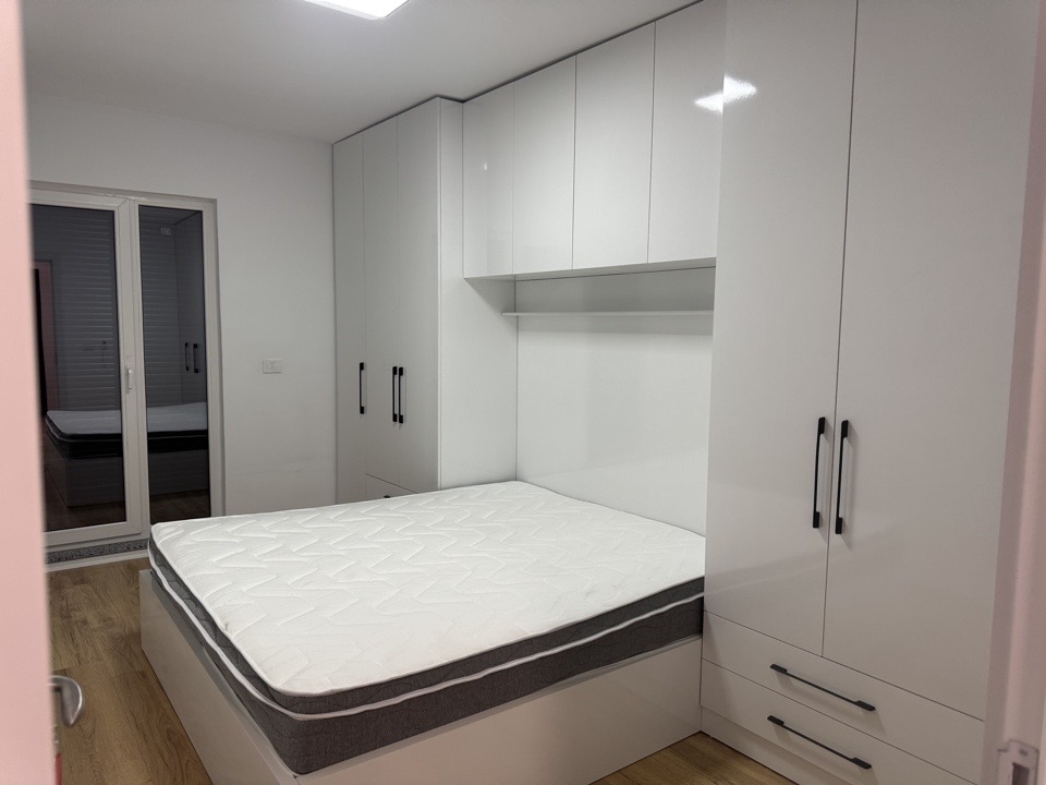 Banes me qira – Bedroom