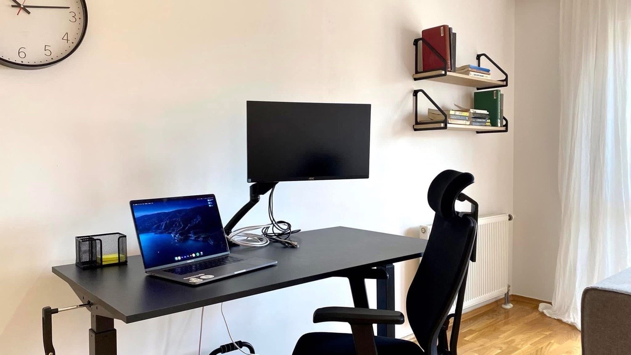 Shitet banes ekskluzive rruga "C" – Bedroom
