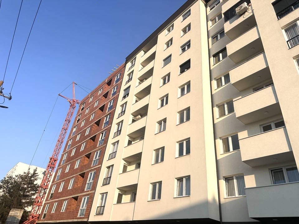 Shitet banesa ne Fush Kosov – Overview
